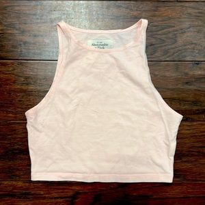 Xs light pink crop top Abercrombie & fitch. Great condition.